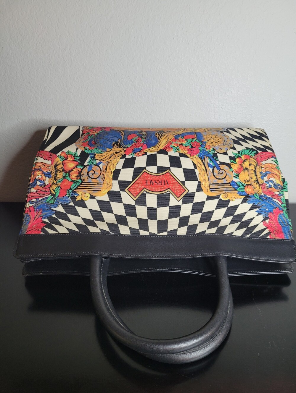 Gianni Versace Rare Psychedelic Illusion Satchel - Picture 9 of 15